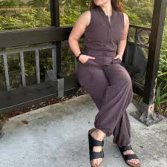 Athleta Brooklyn Utility Jumpsuit NWT, 14 Dark Grey - Picture 8 of 9